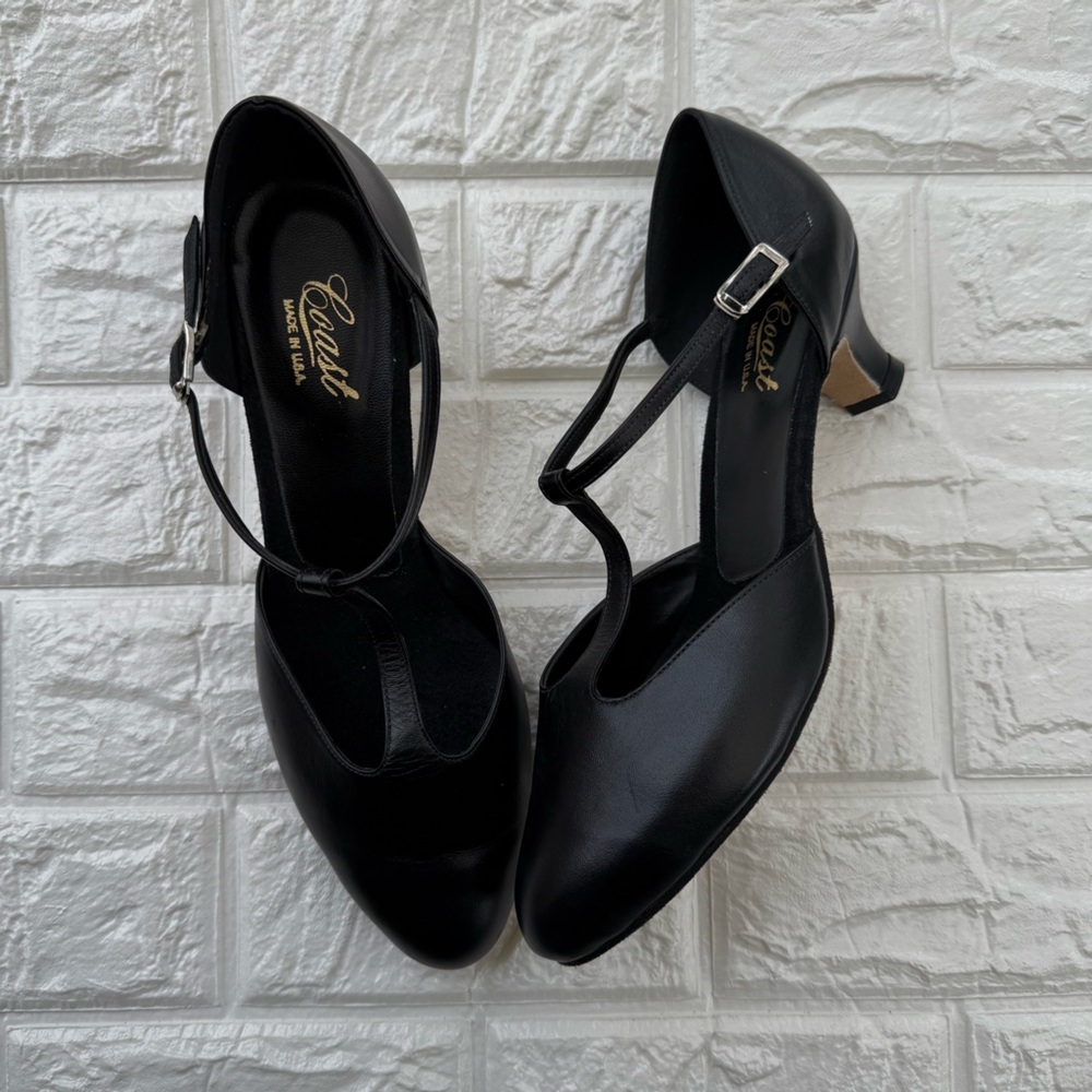 NEW Coast Claire Dance Shoes 9.5 w